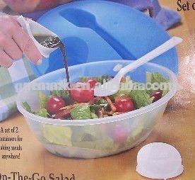 Salad To Go Lunch box plastic Salad bowl with dressing dipper